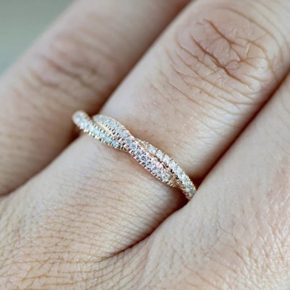Charm Silver Twisted Rope Dazzling Diamonds Ring